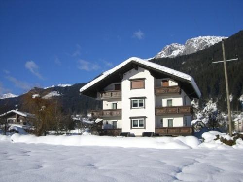 Ferienwohnungen/Holiday Apartments Lederer Reisach Екстериор снимка