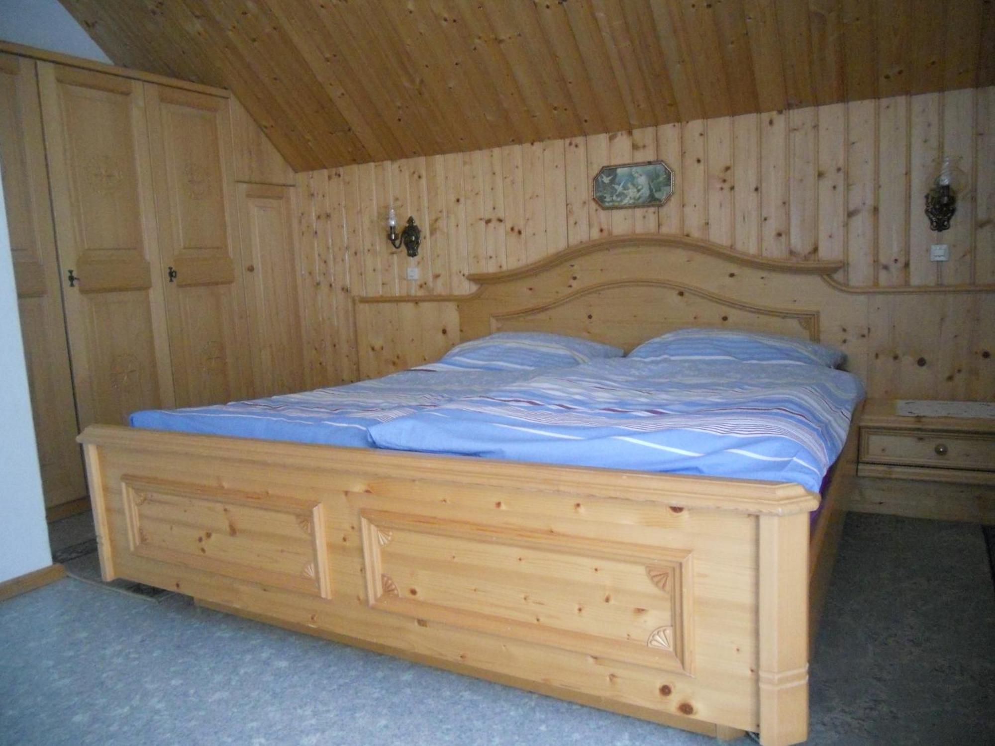 Ferienwohnungen/Holiday Apartments Lederer Reisach Екстериор снимка